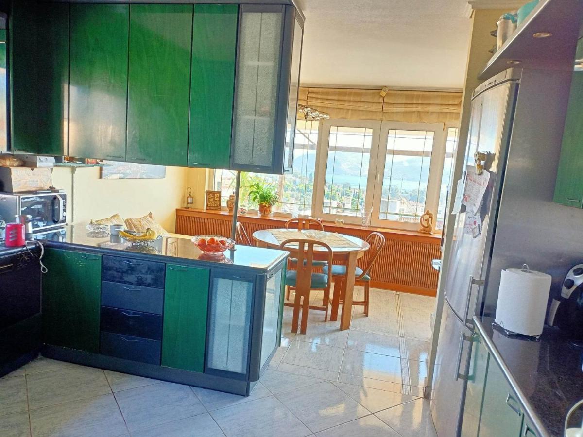 Τάνια Villa Anavyssos Luaran gambar